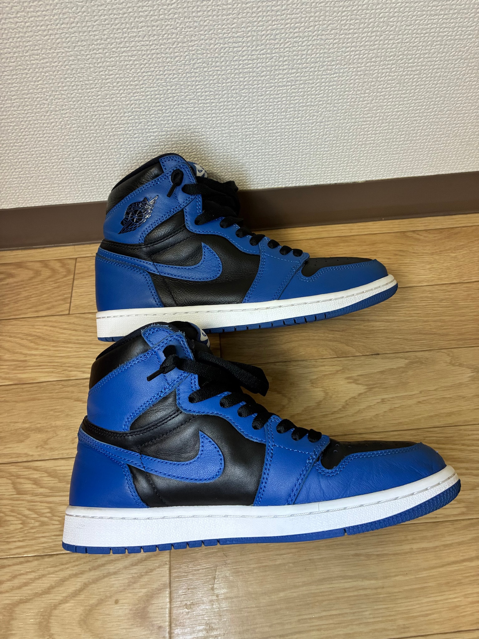 Nike Air Jordan 1 Retro High OG "Dark Marina Blue"