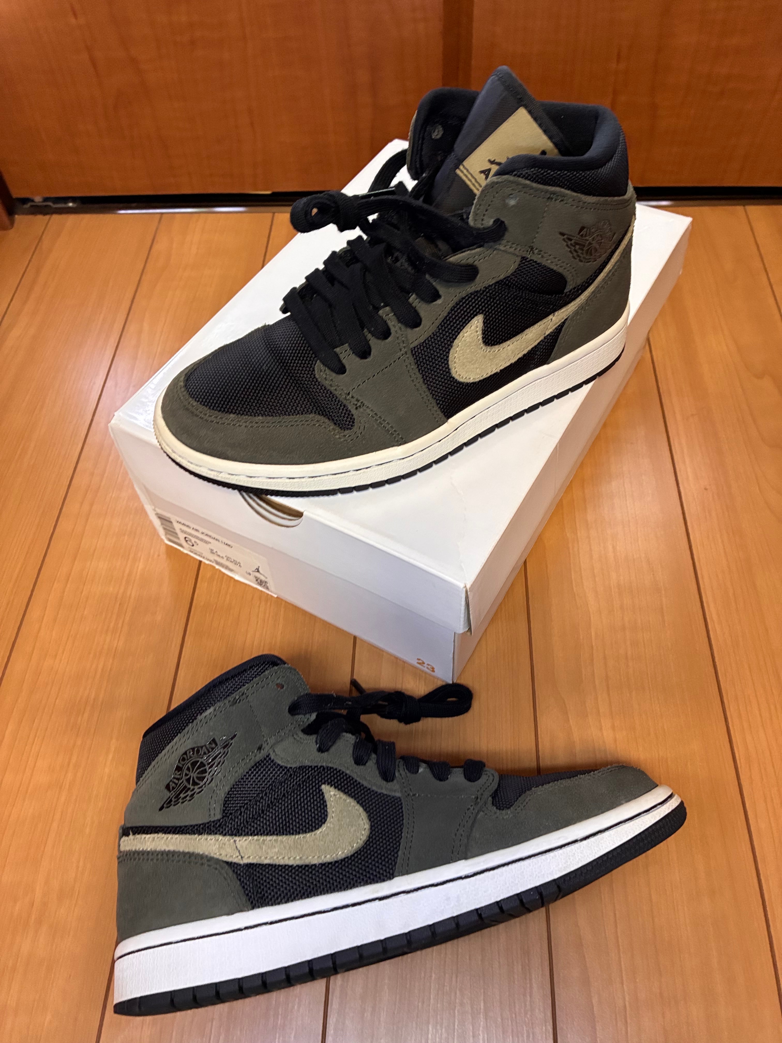 Nike Women's Air Jordan 1 MID "Military Colors"