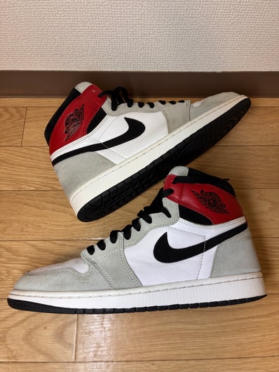 Nike Air Jordan 1 High OG "White/Black/Light Smoke Grey"