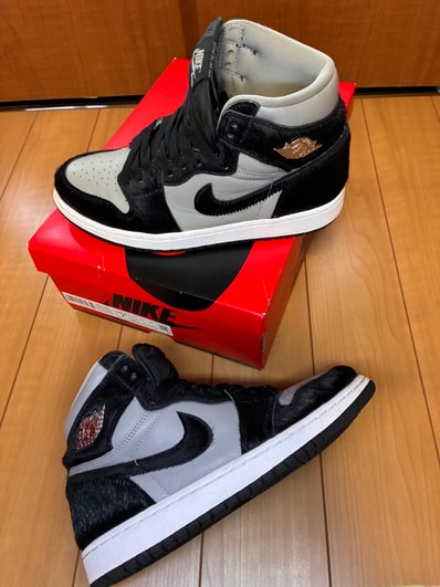 Nike Women's Air Jordan 1 Retro High OG "Medium Grey"