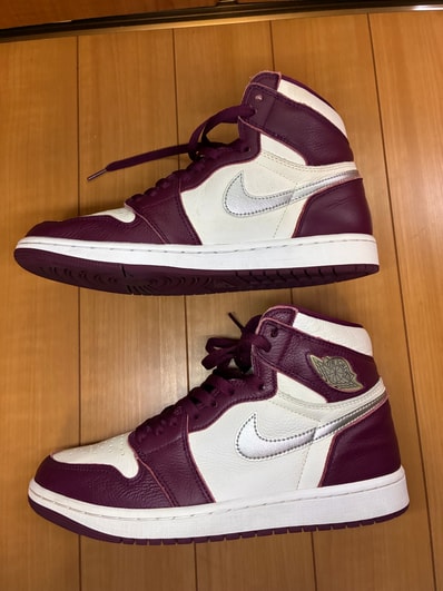 Nike Air Jordan 1 High OG "Bordeaux"
