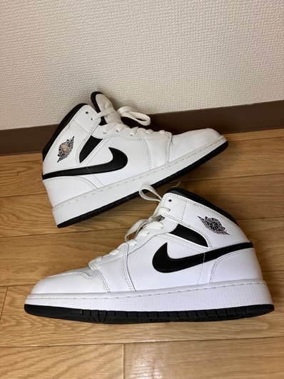 Nike GS Air Jordan 1 Mid "White/Black"