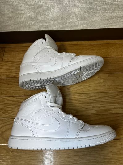 Nike Women's Air Jordan 1 Mid "Triple White"