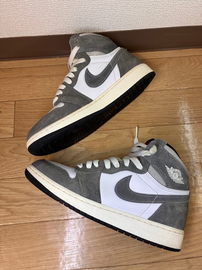 Nike GS Air Jordan 1 Retro High OG "Black and Smoke Grey"