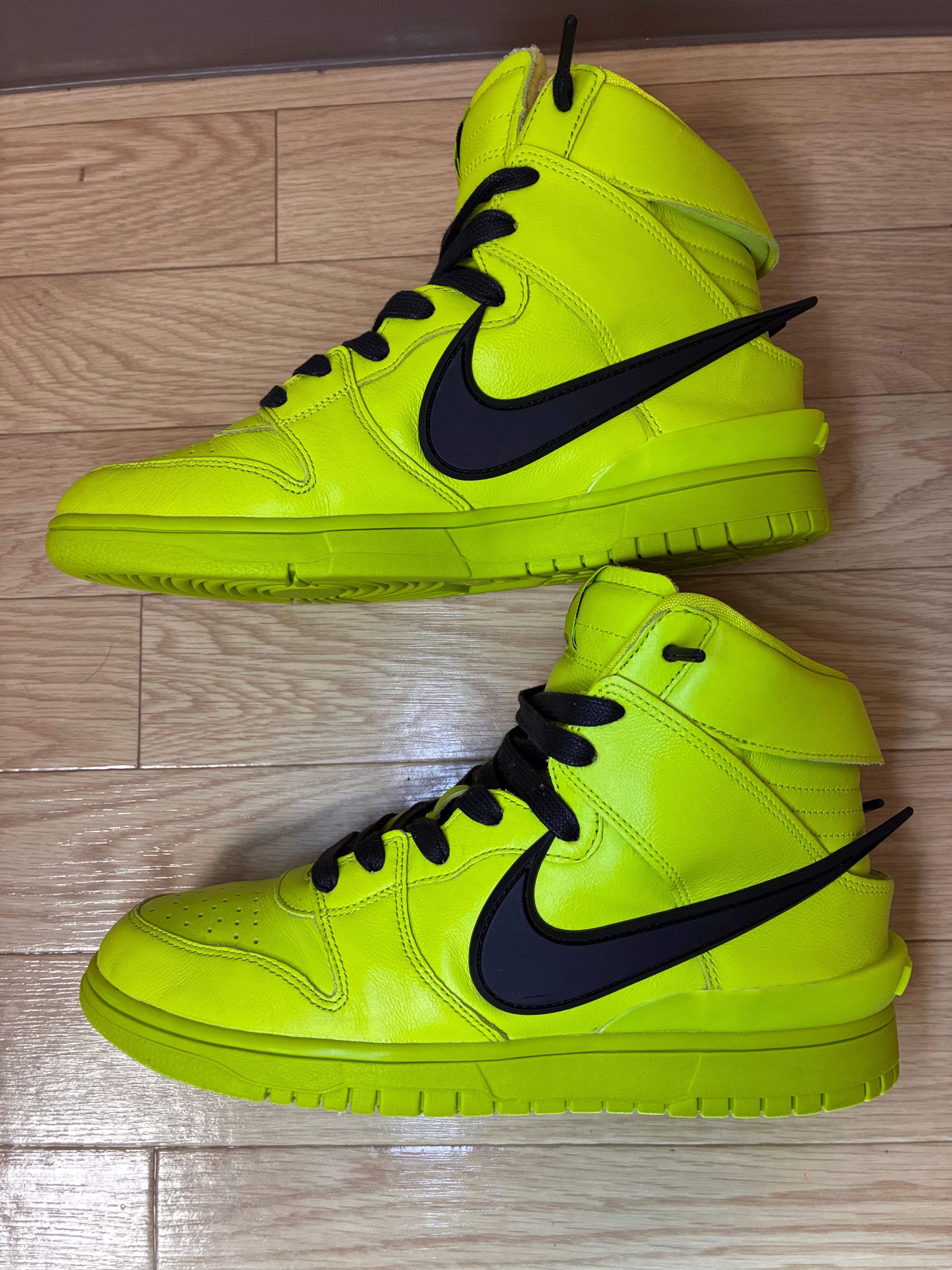 AMBUSH × NIKE DUNK HIGH "FLASH LIME"