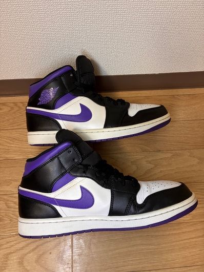 Nike Air Jordan 1 Mid "Black/Court Purple"