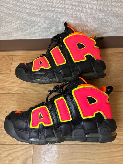 NIKE Women's AIR MORE UPTEMPO "HOT PUNCH"