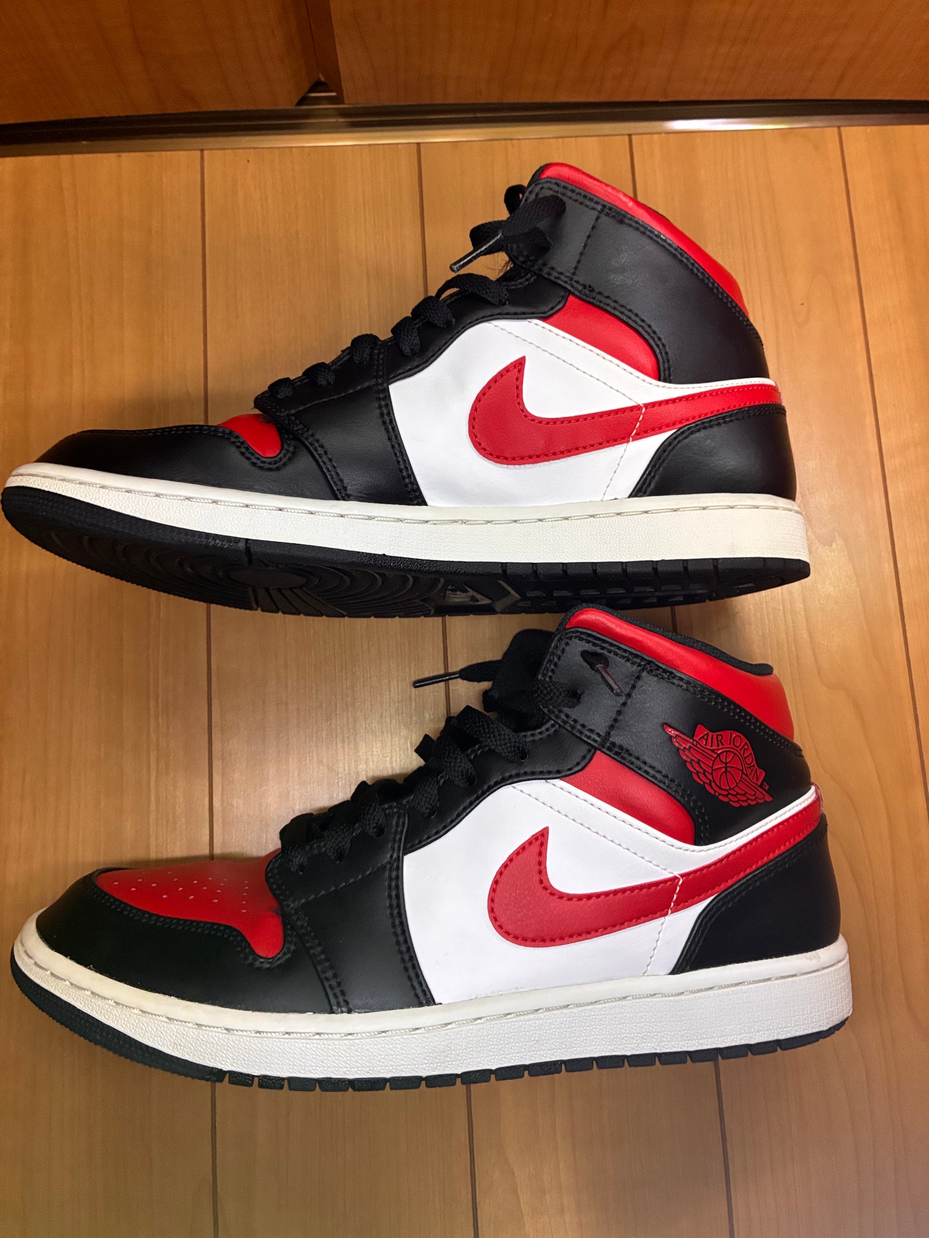 Nike Air Jordan 1 Mid "Black/Gym Red/White"