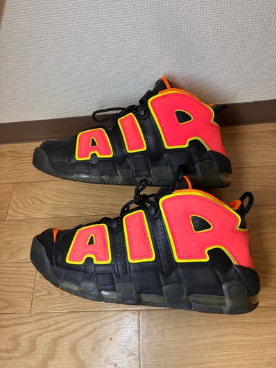 NIKE Women's AIR MORE UPTEMPO "HOT PUNCH"