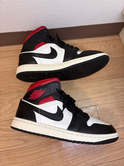 Nike Women's Air Jordan 1 Mid "Black/Gym Red"