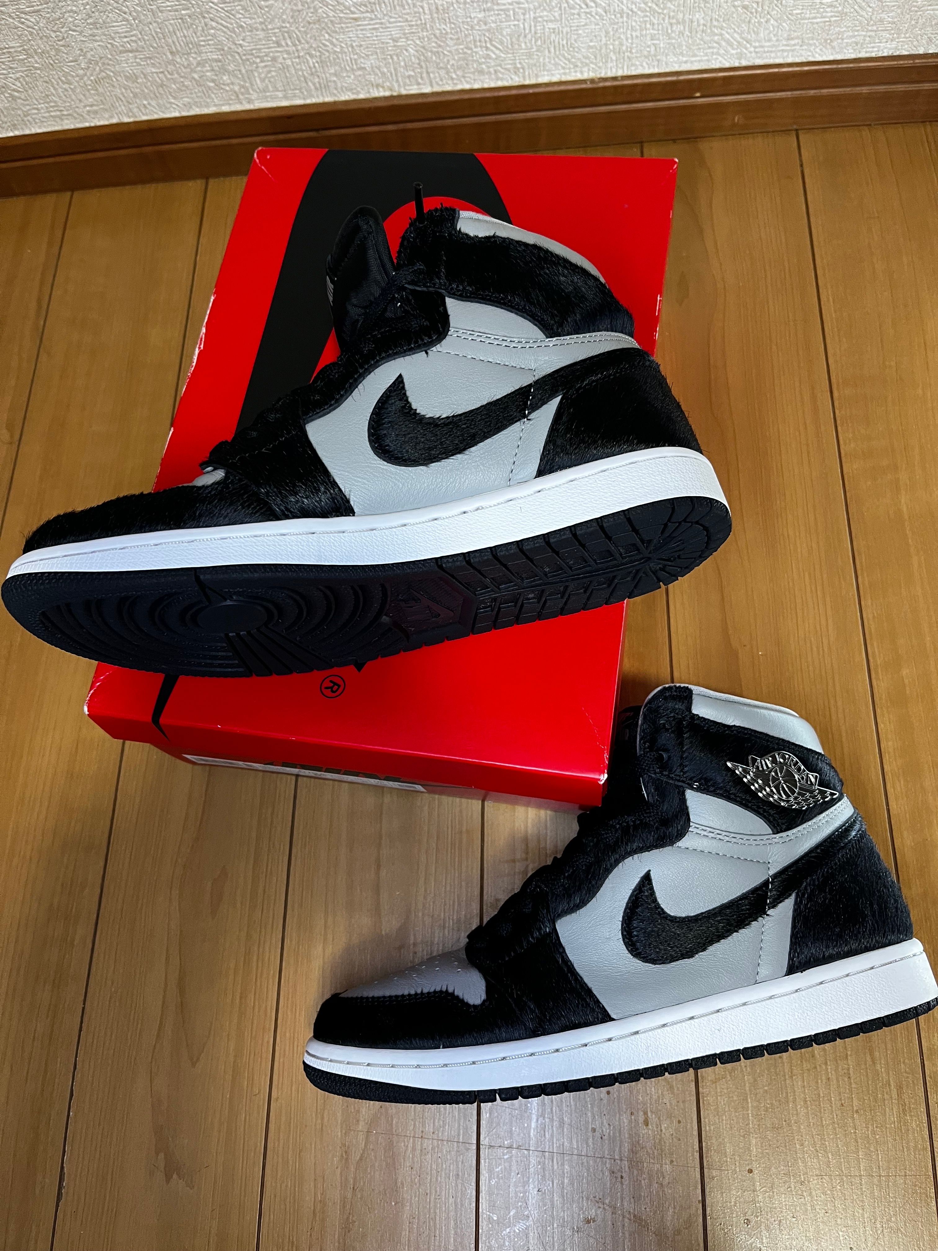 Nike Women's Air Jordan 1 Retro High OG "Medium Grey"