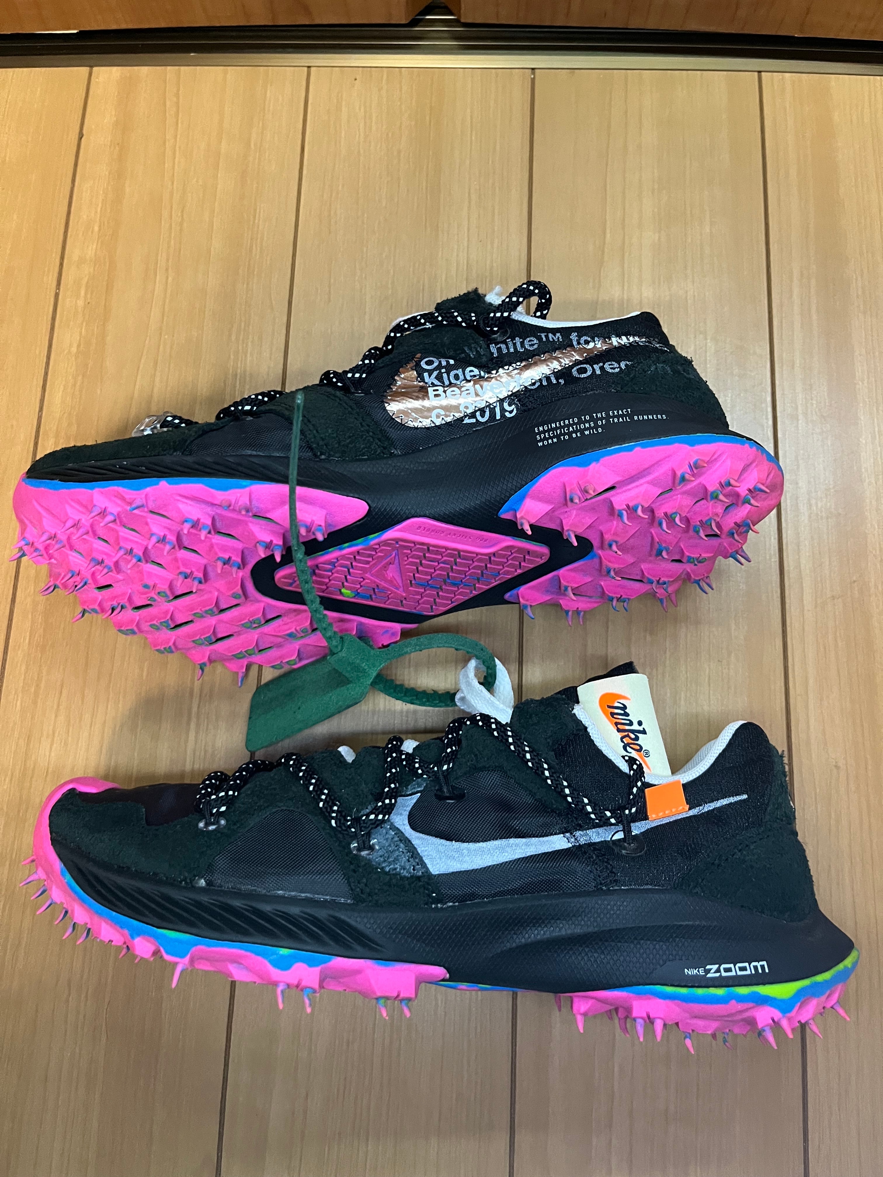 Off-White × Nike Women's Zoom Terra Kiger 5 "Black"