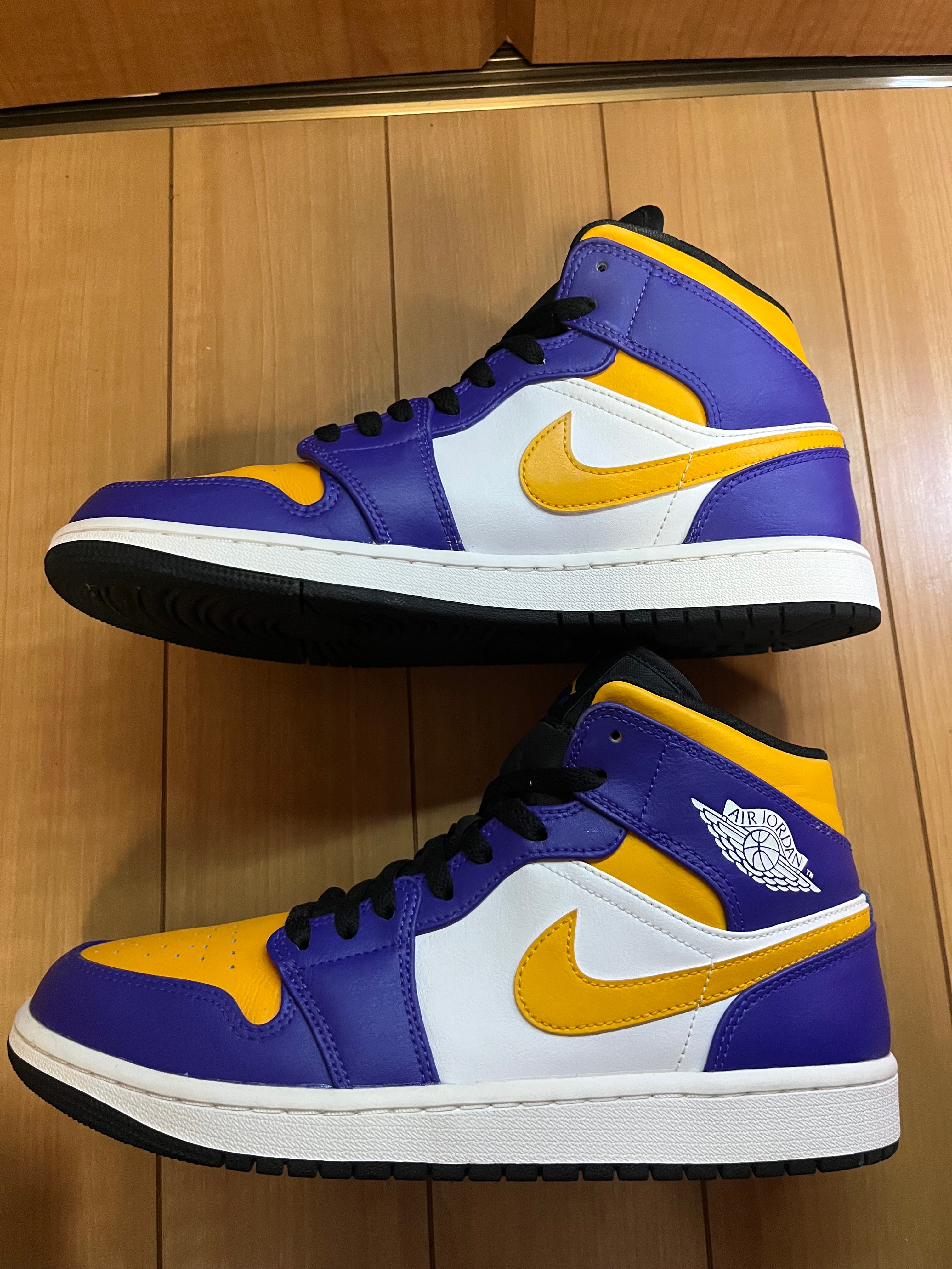 Nike Air Jordan 1 Mid "Lakers"