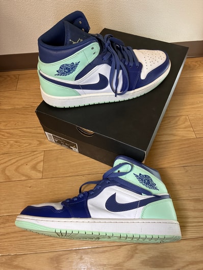 Nike Air Jordan 1 Mid "Blue Mint"