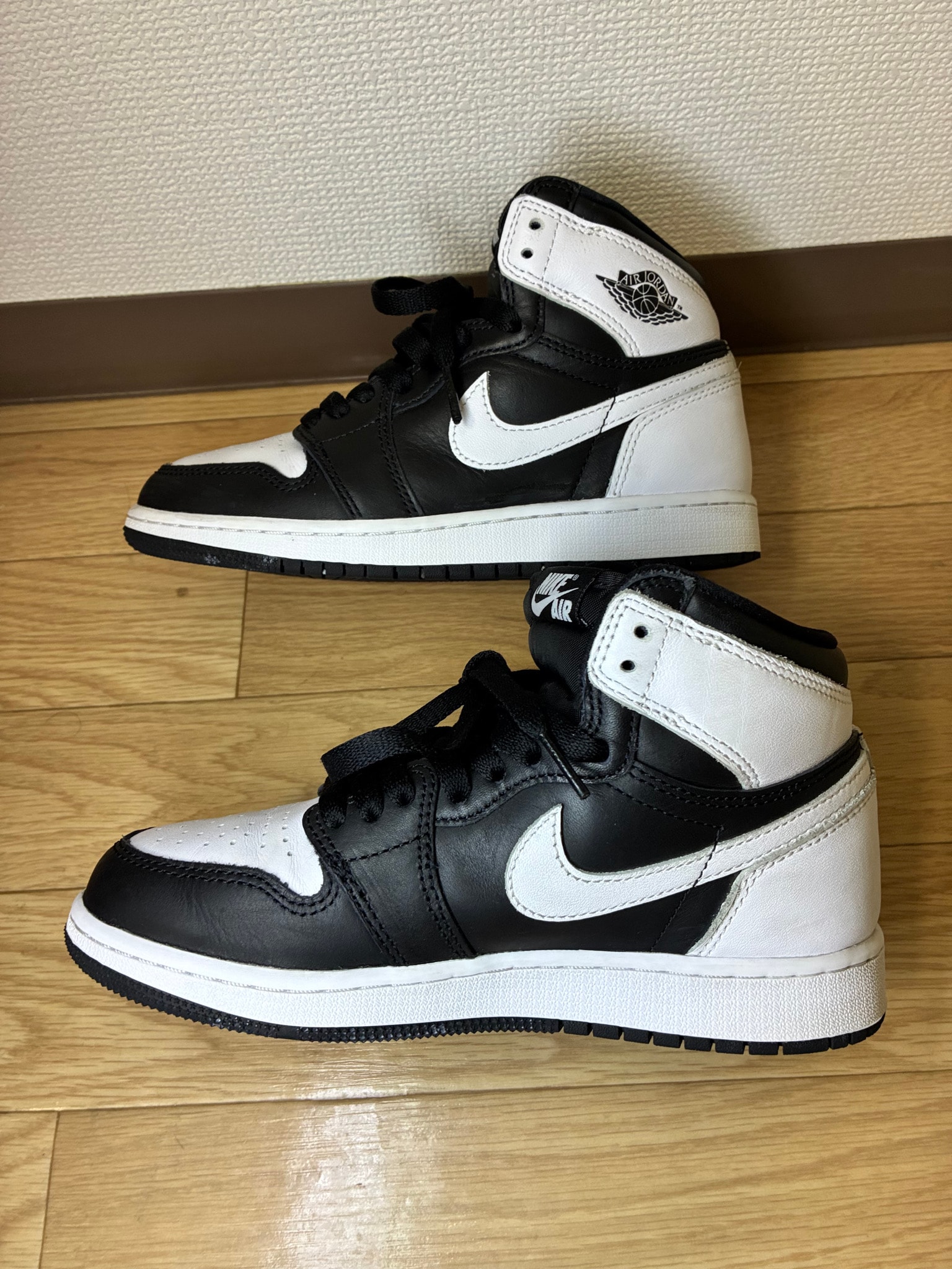 Nike GS Air Jordan 1 Retro High OG "Black/White"