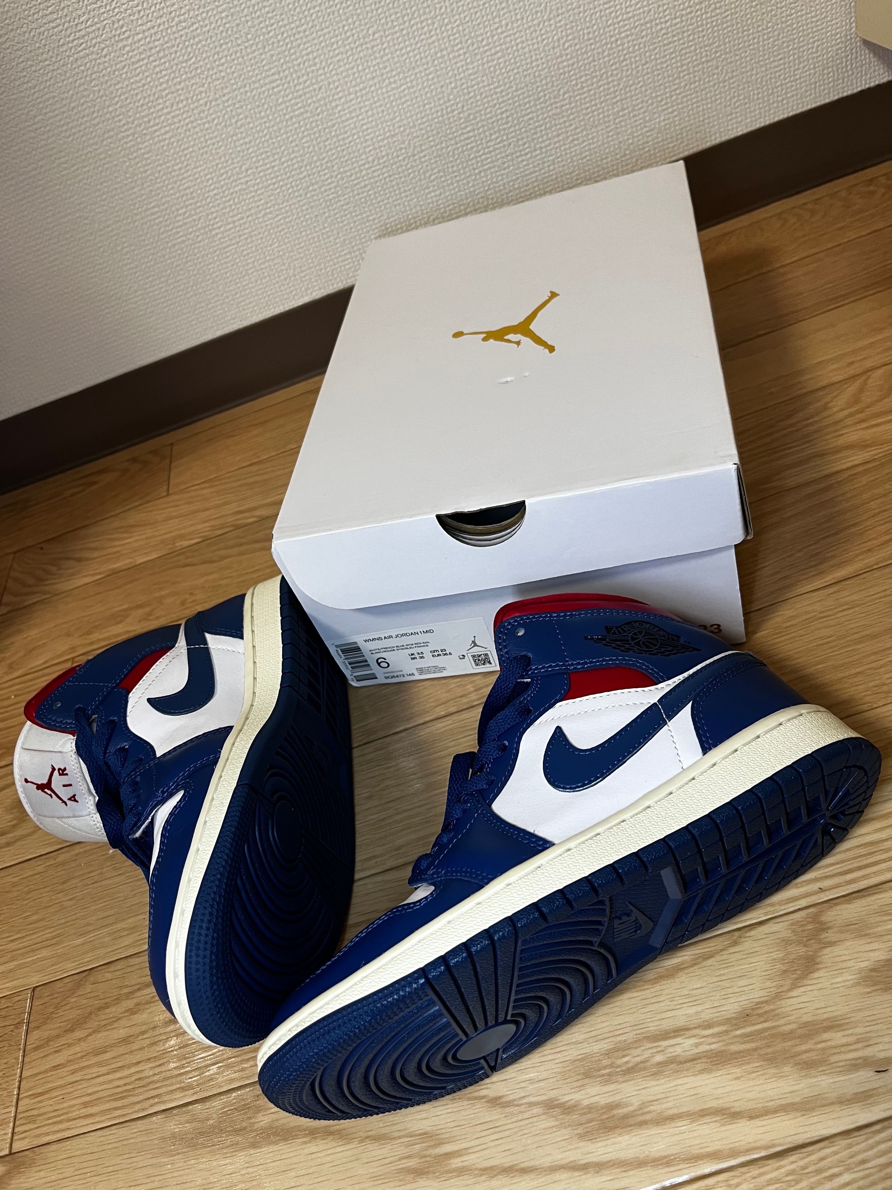 Nike Women's Air Jordan 1 Mid "French Blue"