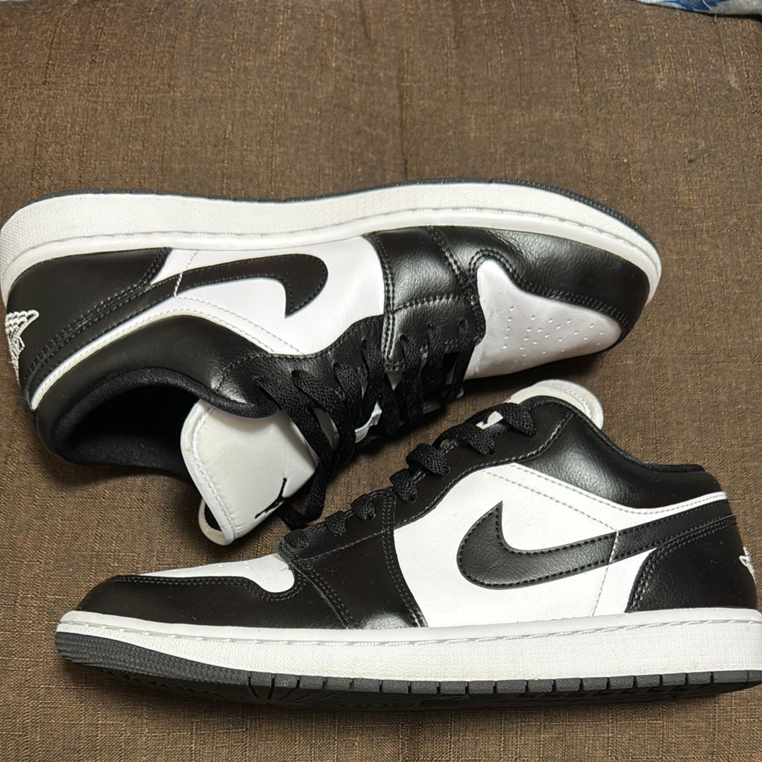 Nike Women's Air Jordan 1 Low "White/Black"
