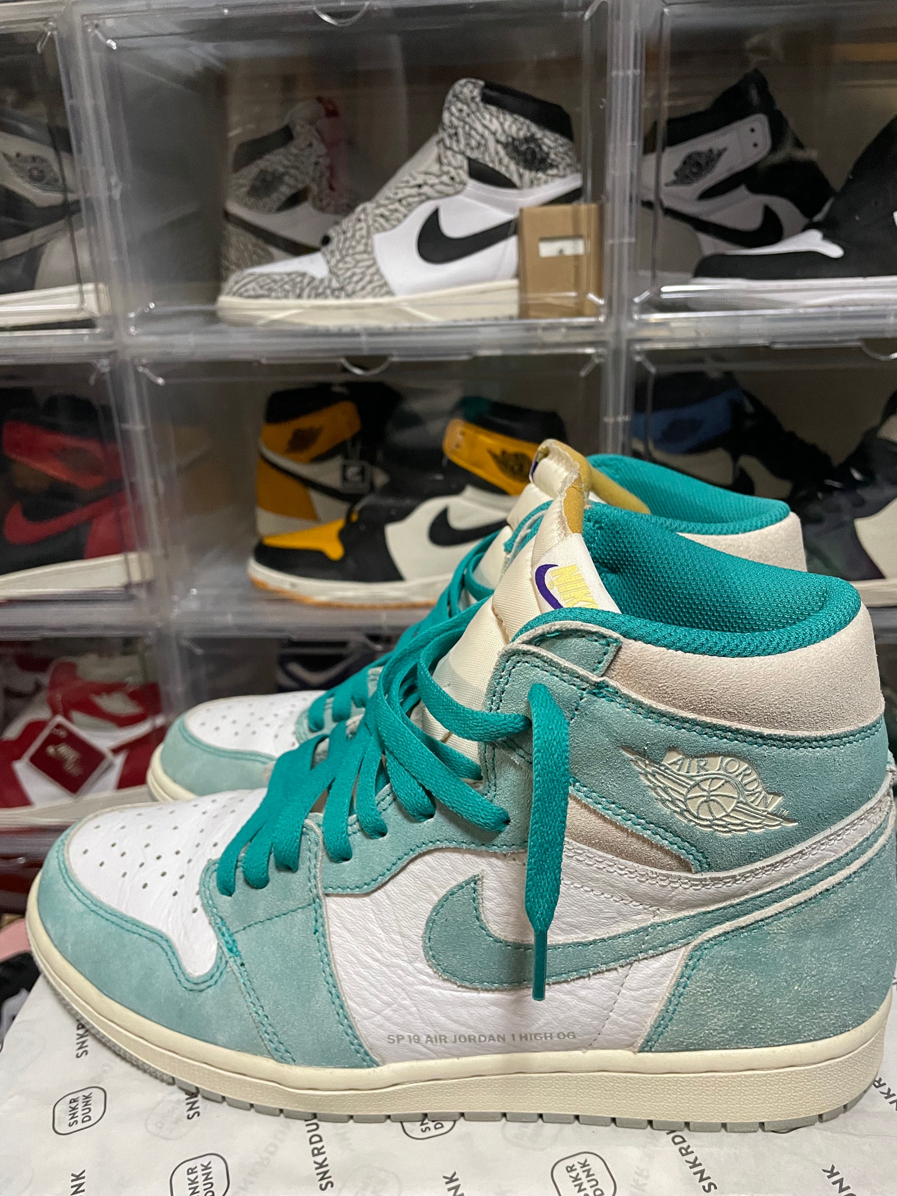 Nike Air Jordan 1 Retro High OG "Turbo Green"