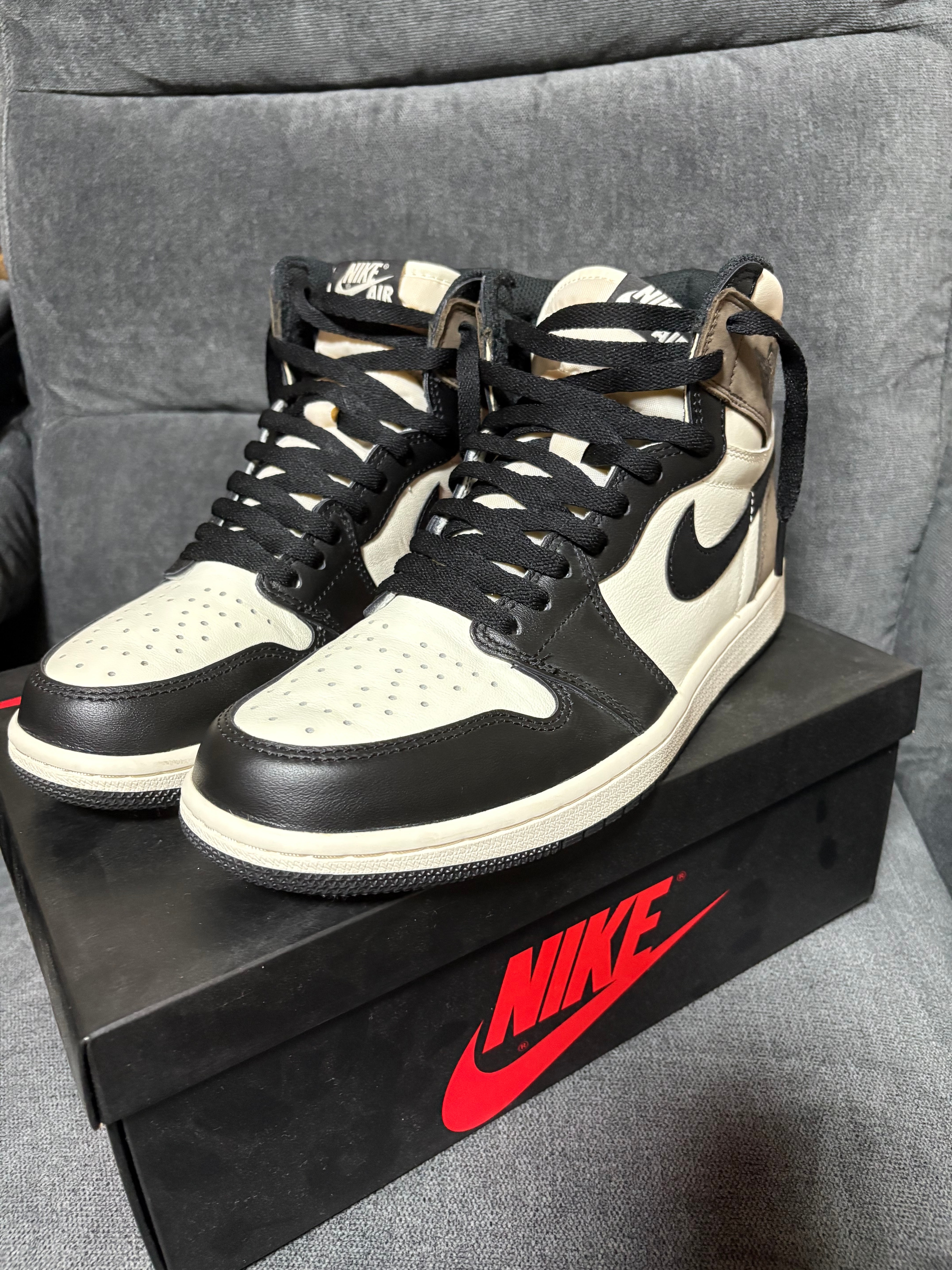 Nike Air Jordan 1 High OG "Sail/Dark Mocha/Black"