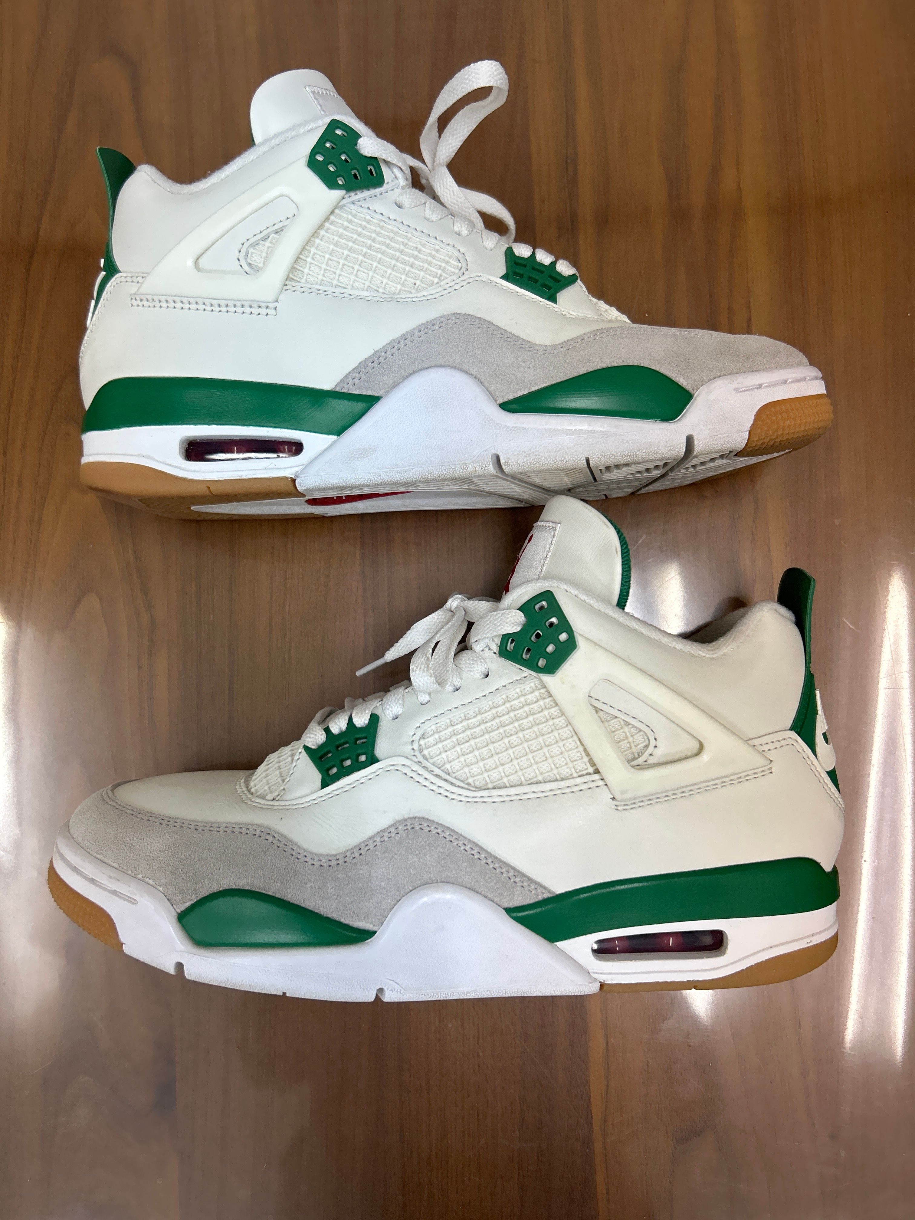 Nike SB × Air Jordan 4 Retro SP "Pine Green"