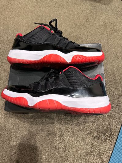 NIKE AIR JORDAN 11 RETRO LOW BRED