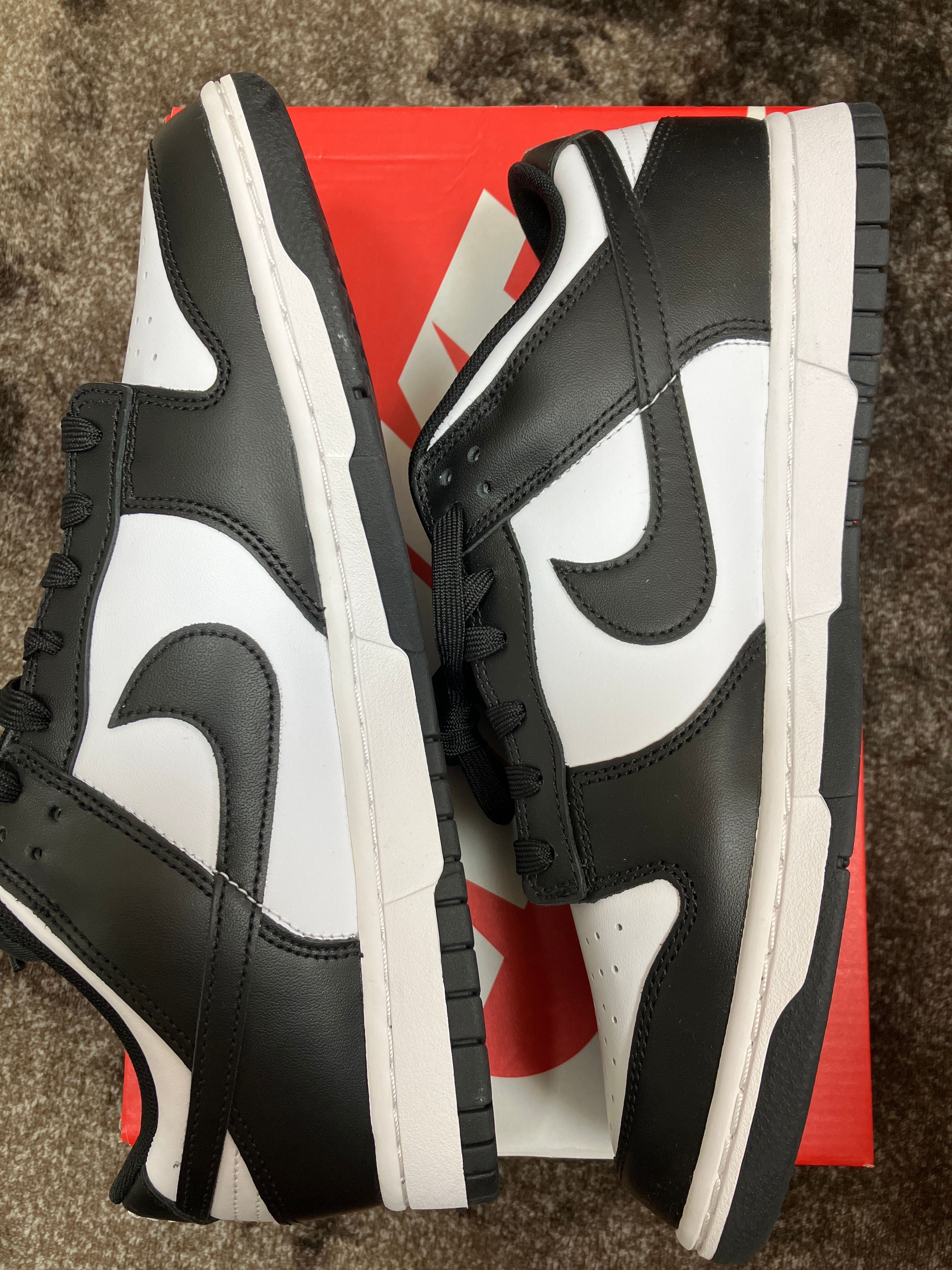 Nike Dunk Low Retro "Panda/White/Black"