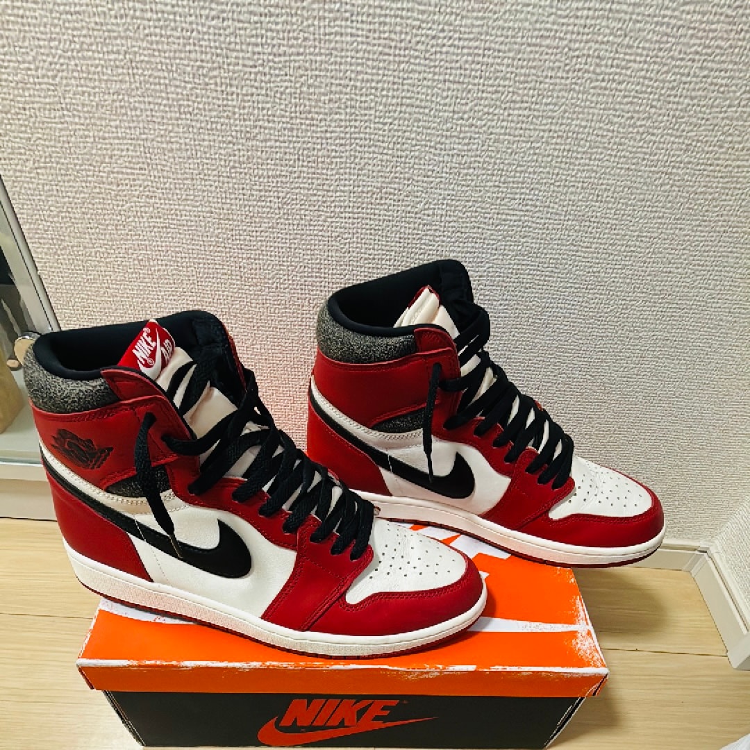 Nike Air Jordan 1 High OG "Lost & Found/Chicago"