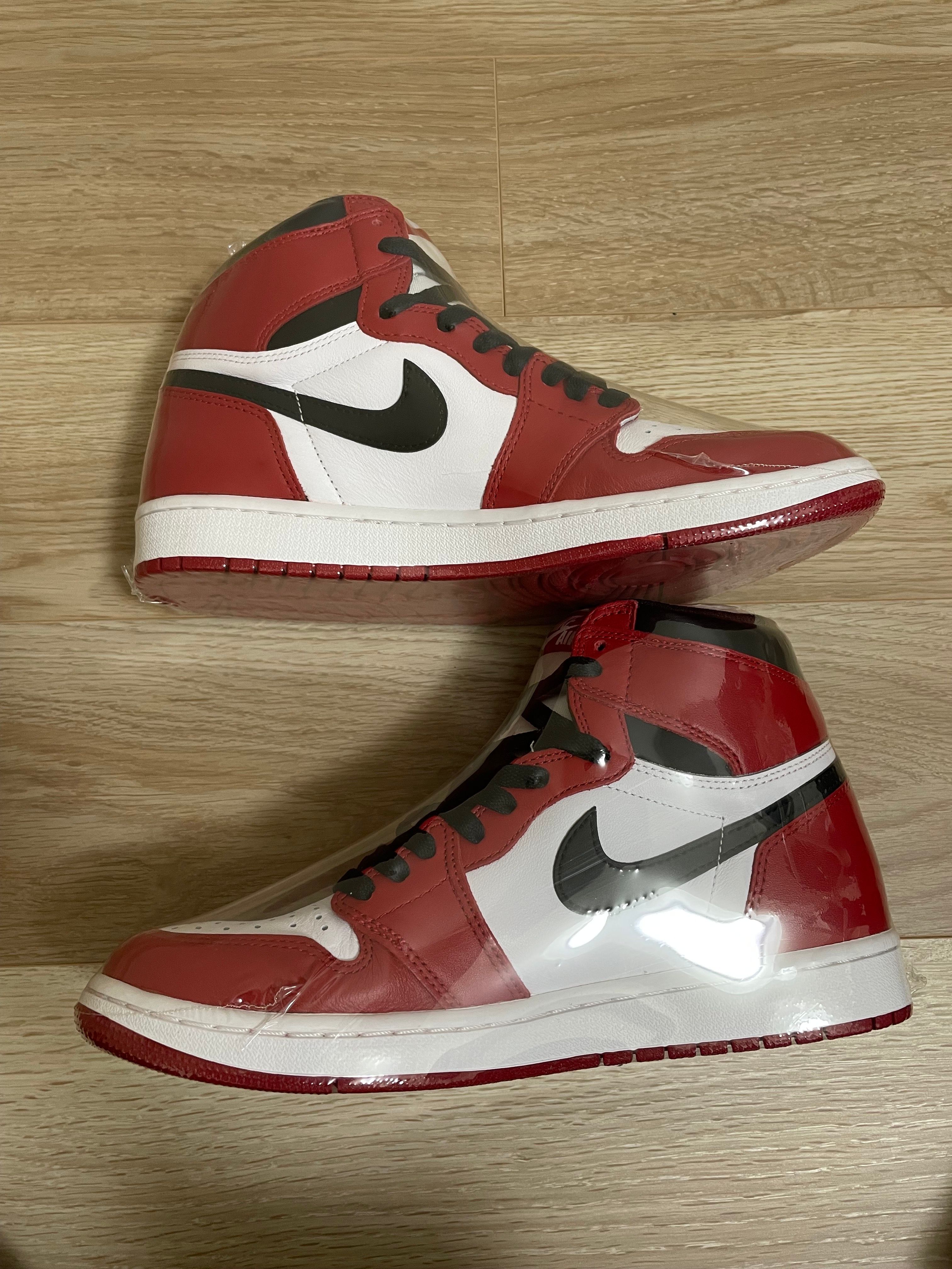 Nike Air Jordan 1 Retro High "Chicago" (2015)