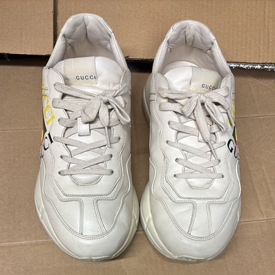 GUCCI Logo Leather Sneaker