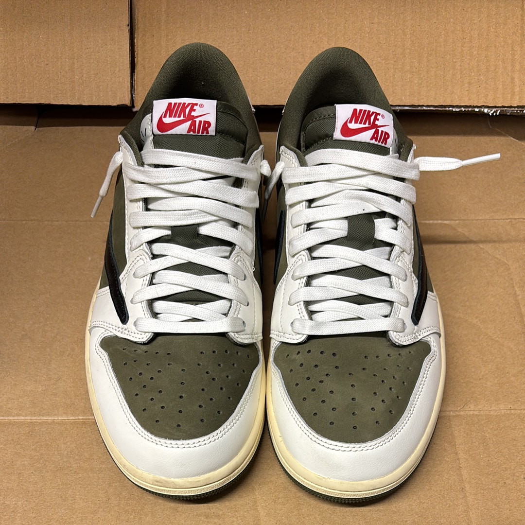 Travis Scott × Nike Air Jordan 1 Low OG SP "Reverse Olive"