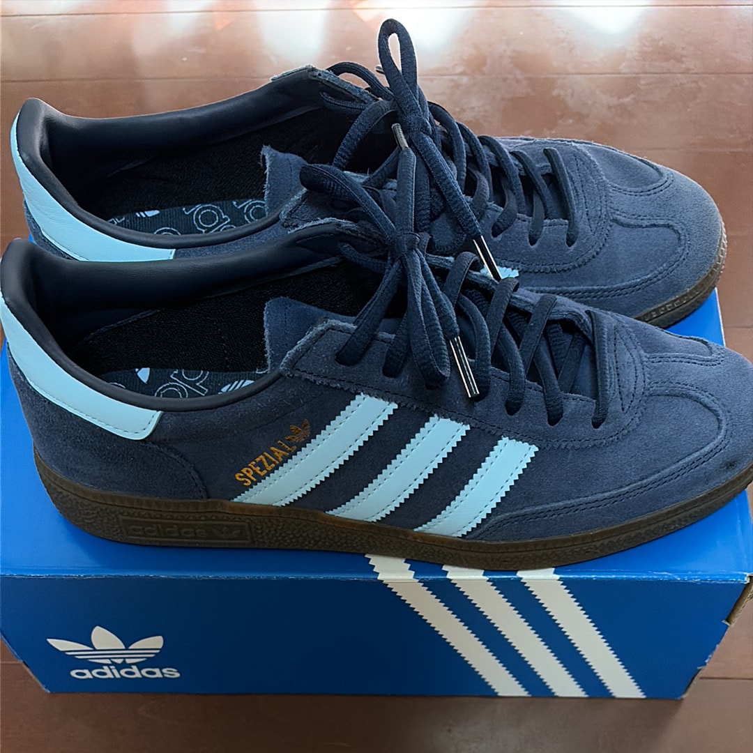 アディダス ハンドボール スペツィアル "カレッジネイビー/クリアスカイ"