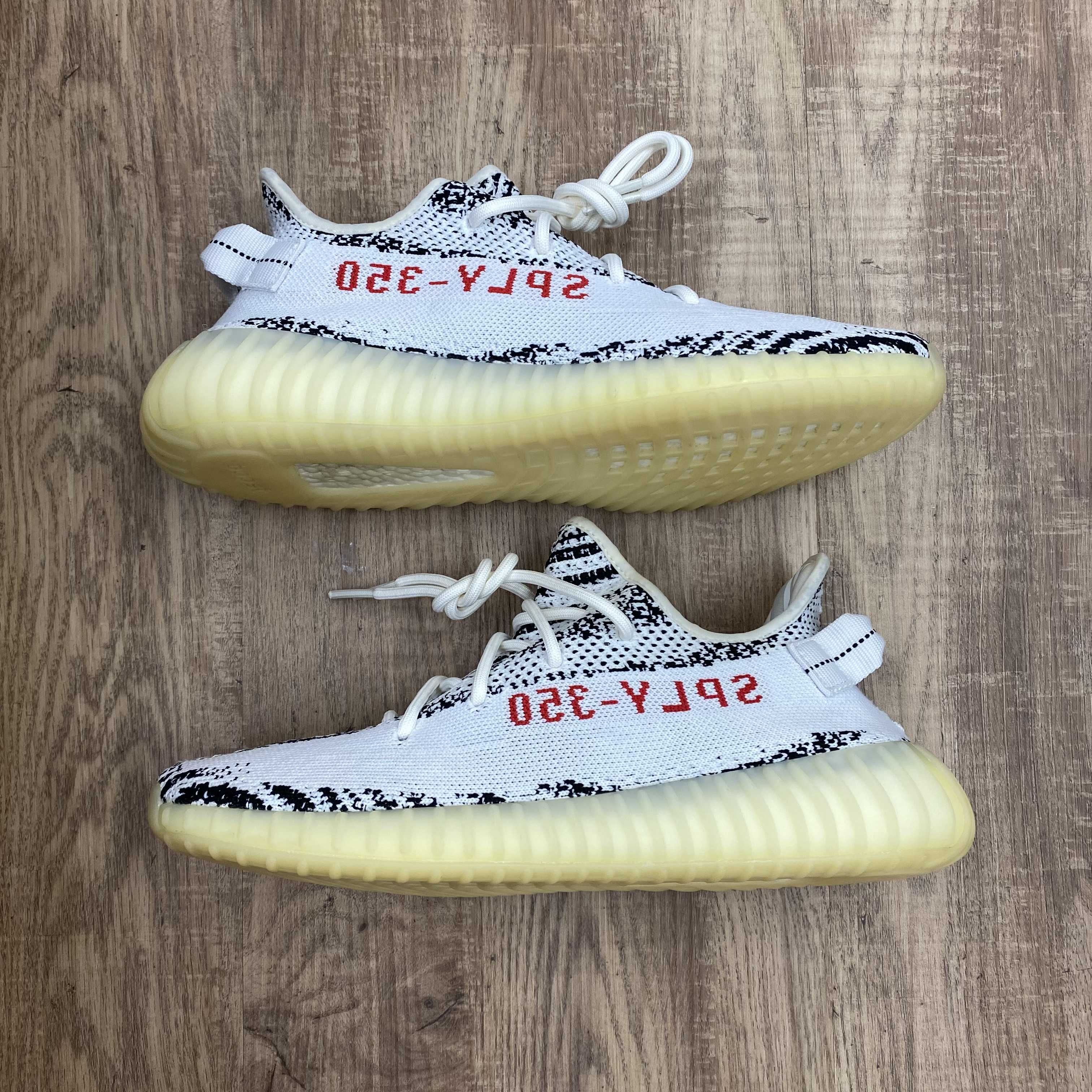 adidas YEEZY Boost 350 V2 "Zebra"