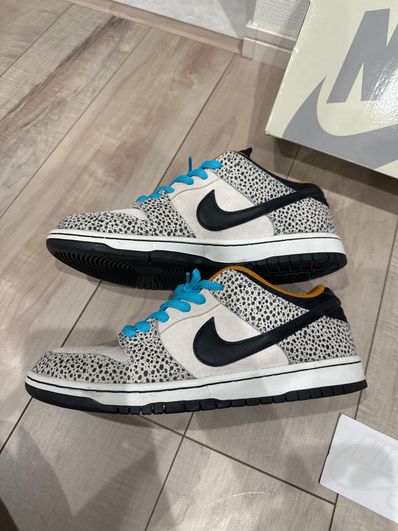 Nike SB Dunk Low Pro Electric Safari "Phantom and Black"