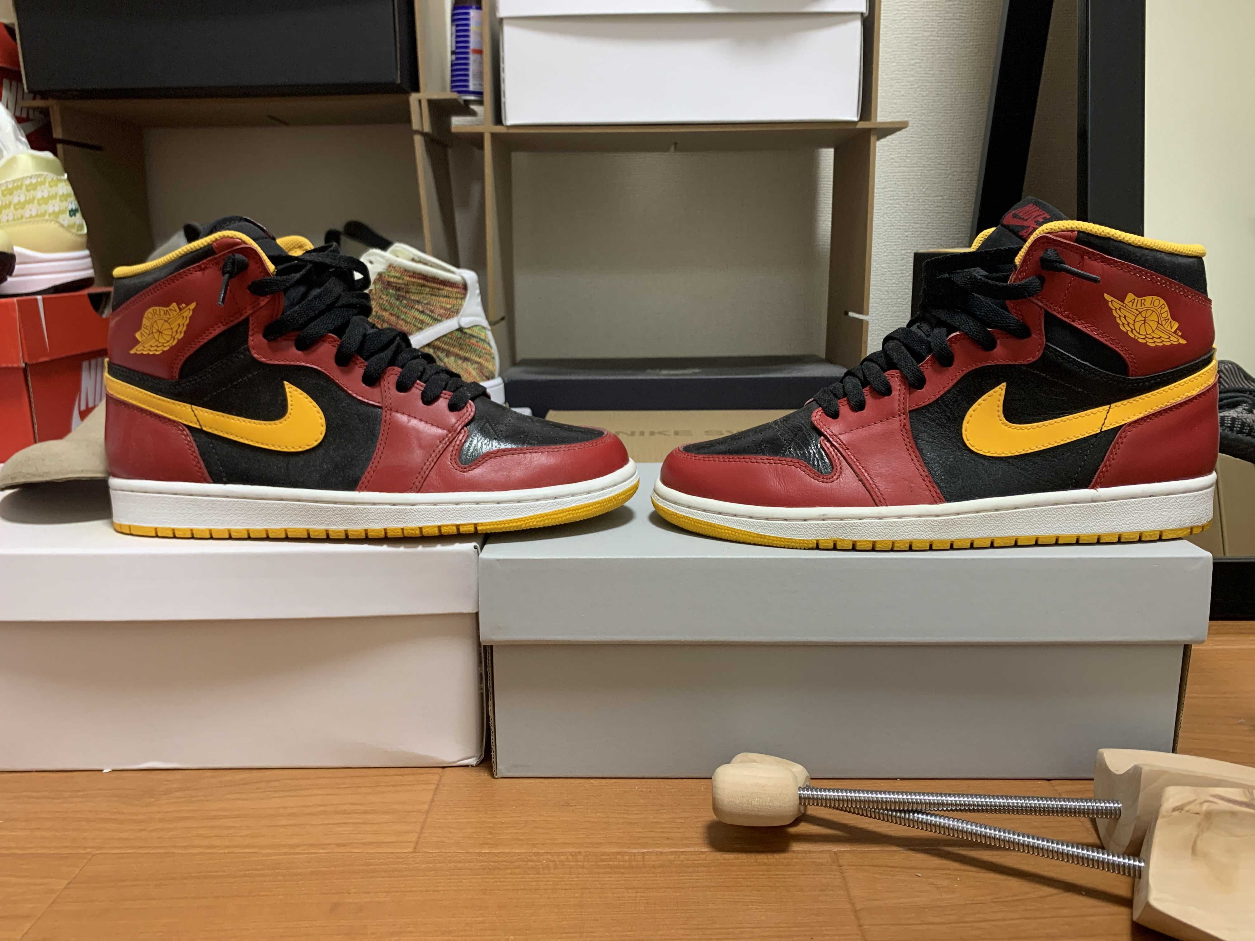 NIKE AIR JORDAN 1 RETRO HUMAN HIGHLIGHT