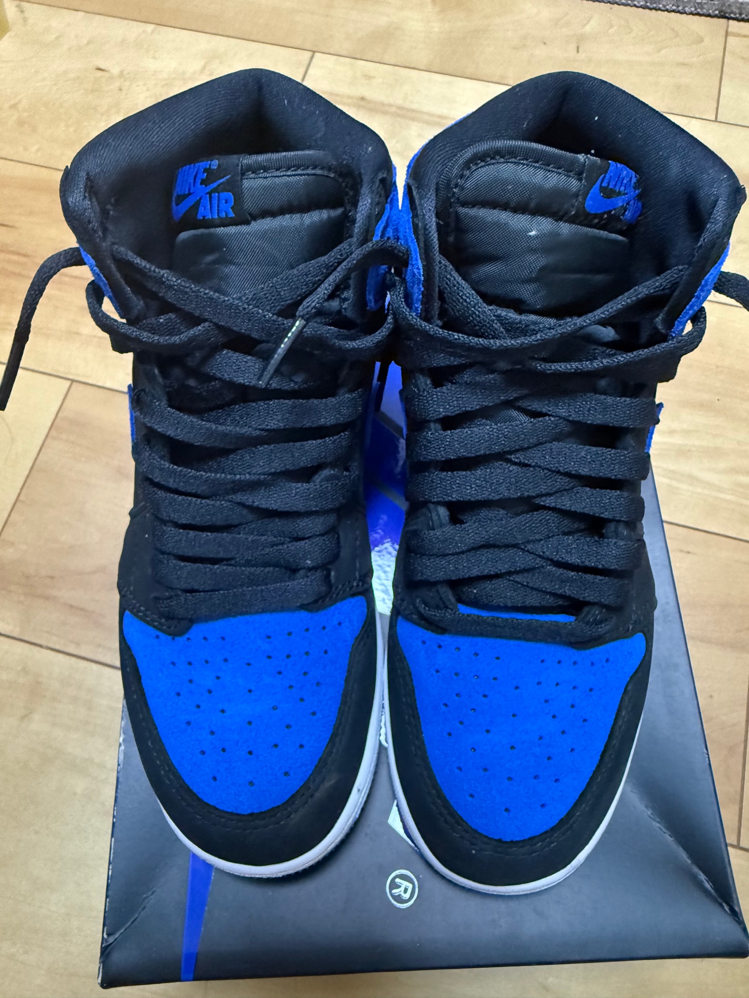 Nike Air Jordan 1 Retro High OG "Dark Marina Blue"