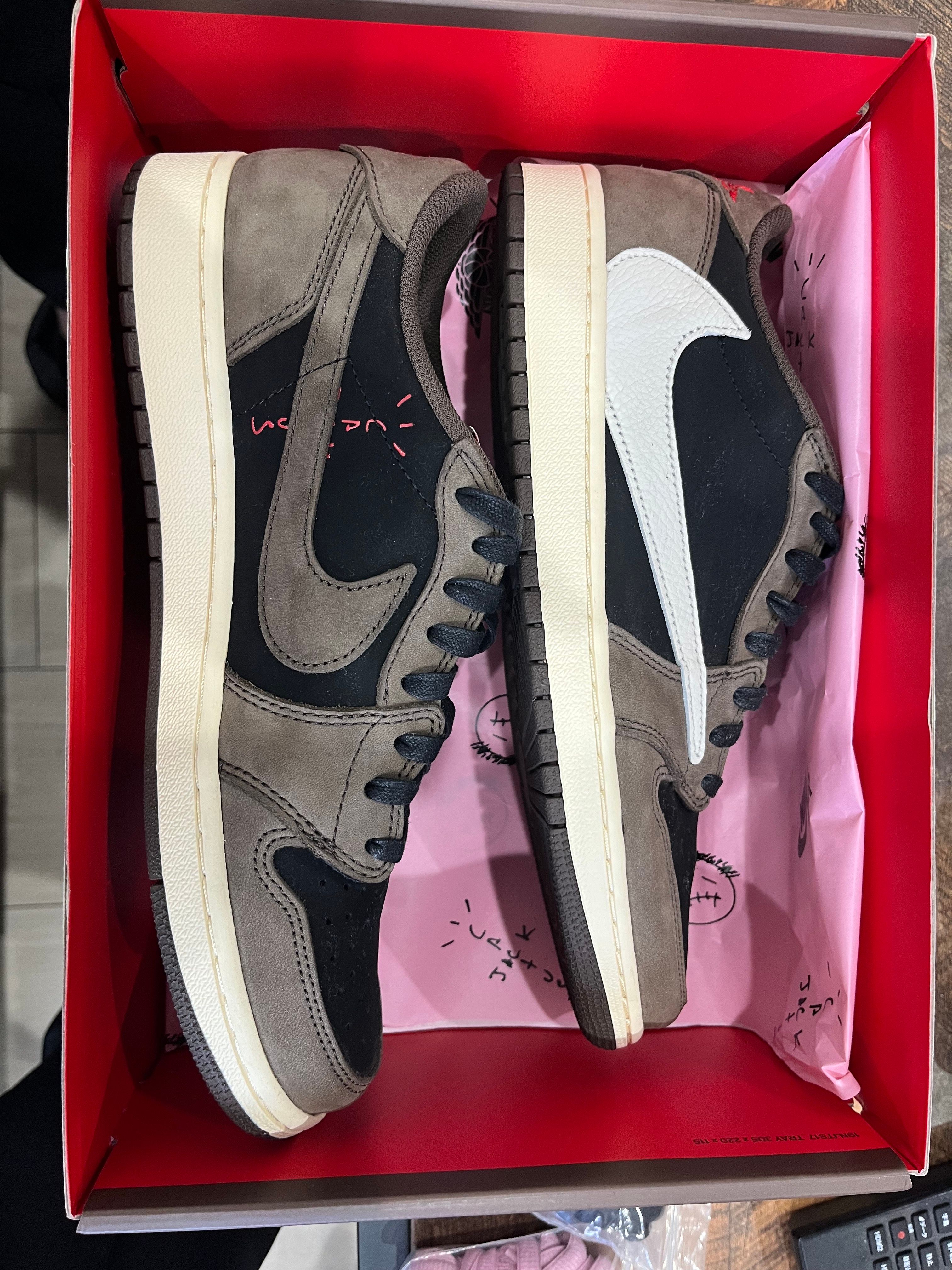 Travis Scott × Nike Air Jordan 1 Low OG SP-T "Black/Dark Mocha"