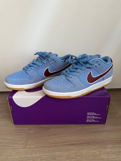 Nike SB Dunk Low Pro "Philadelphia Phillies/Valor Blue and Team Maroon"