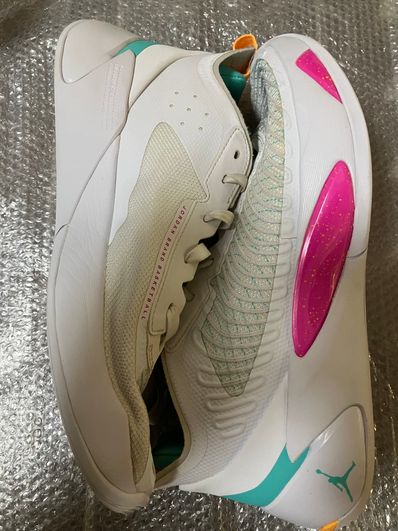 Nike Luka 1 "White/Fire Pink"