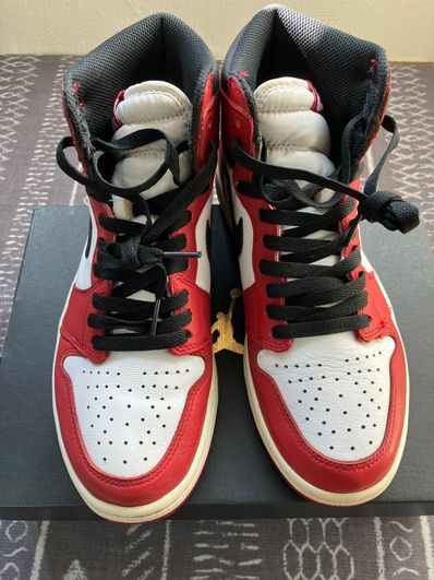 Nike Air Jordan 1 Retro High "Chicago" (2015)