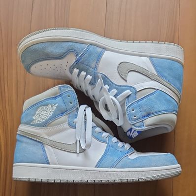 Nike Air Jordan 1 High OG "Hyper Royal"