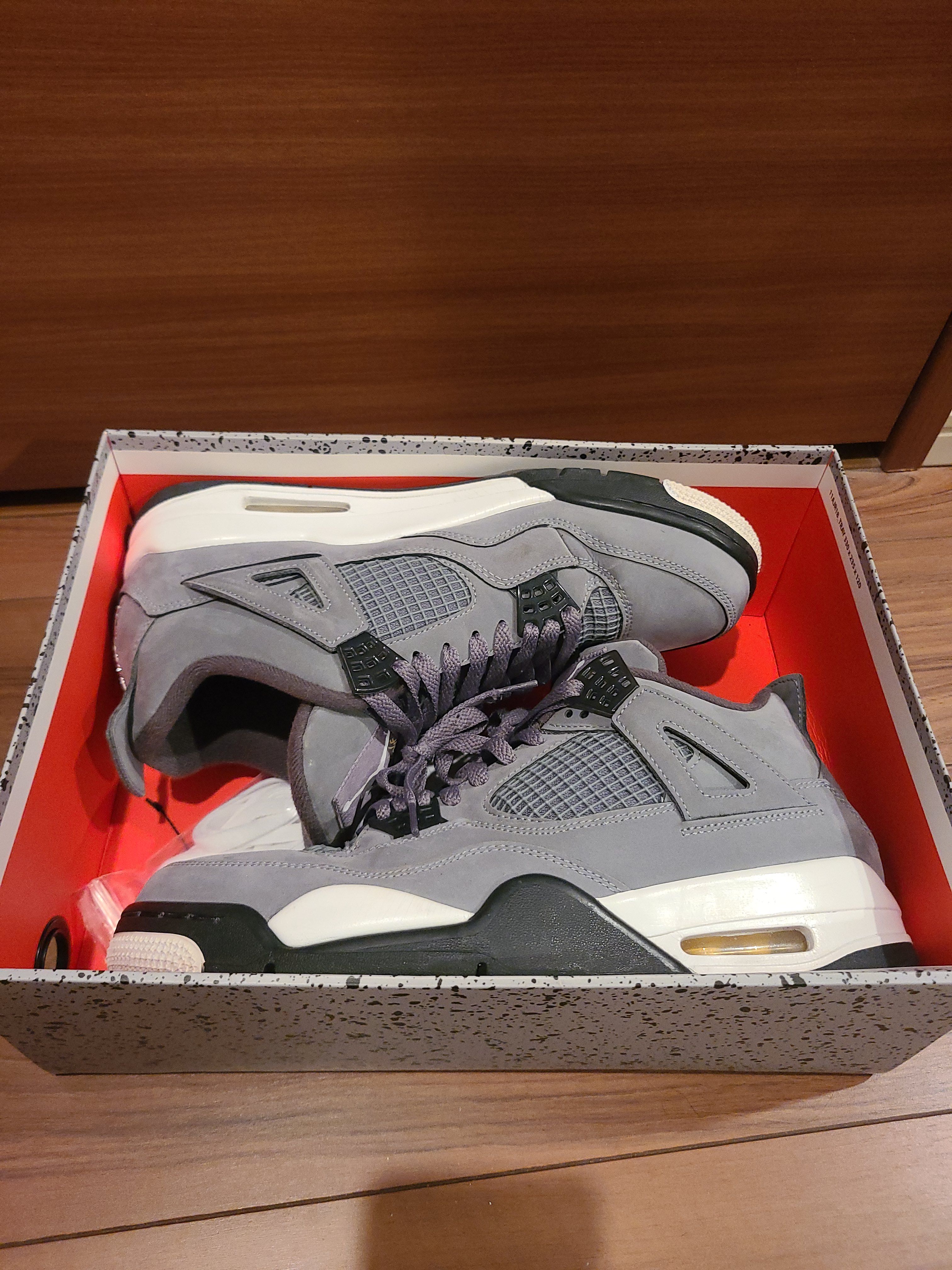 Nike Air Jordan 4 "Cool Grey"