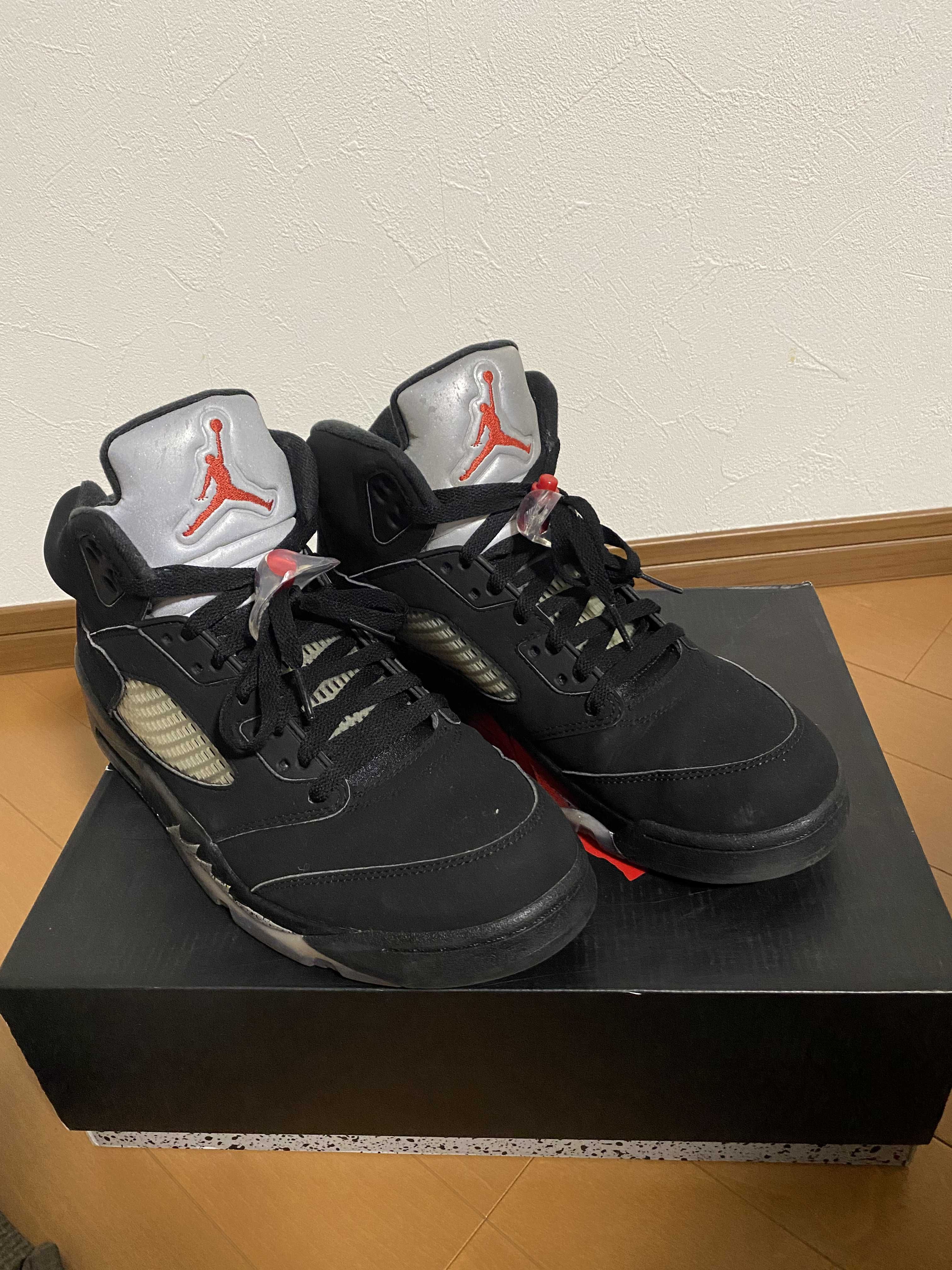 Nike Air Jordan 5 Retro OG "Black/Fire Red/Metallic Silver/White" (2016)