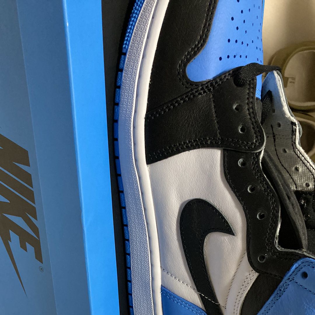 Nike Air Jordan 1 Retro High OG "University Blue/UNC Toe"