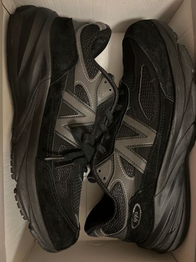 New Balance 990V6 "Triple Black"