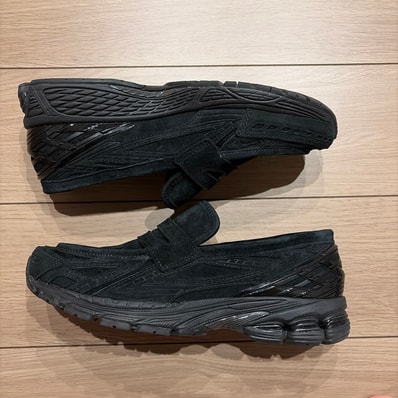 New Balance 1906L "Black Suede"