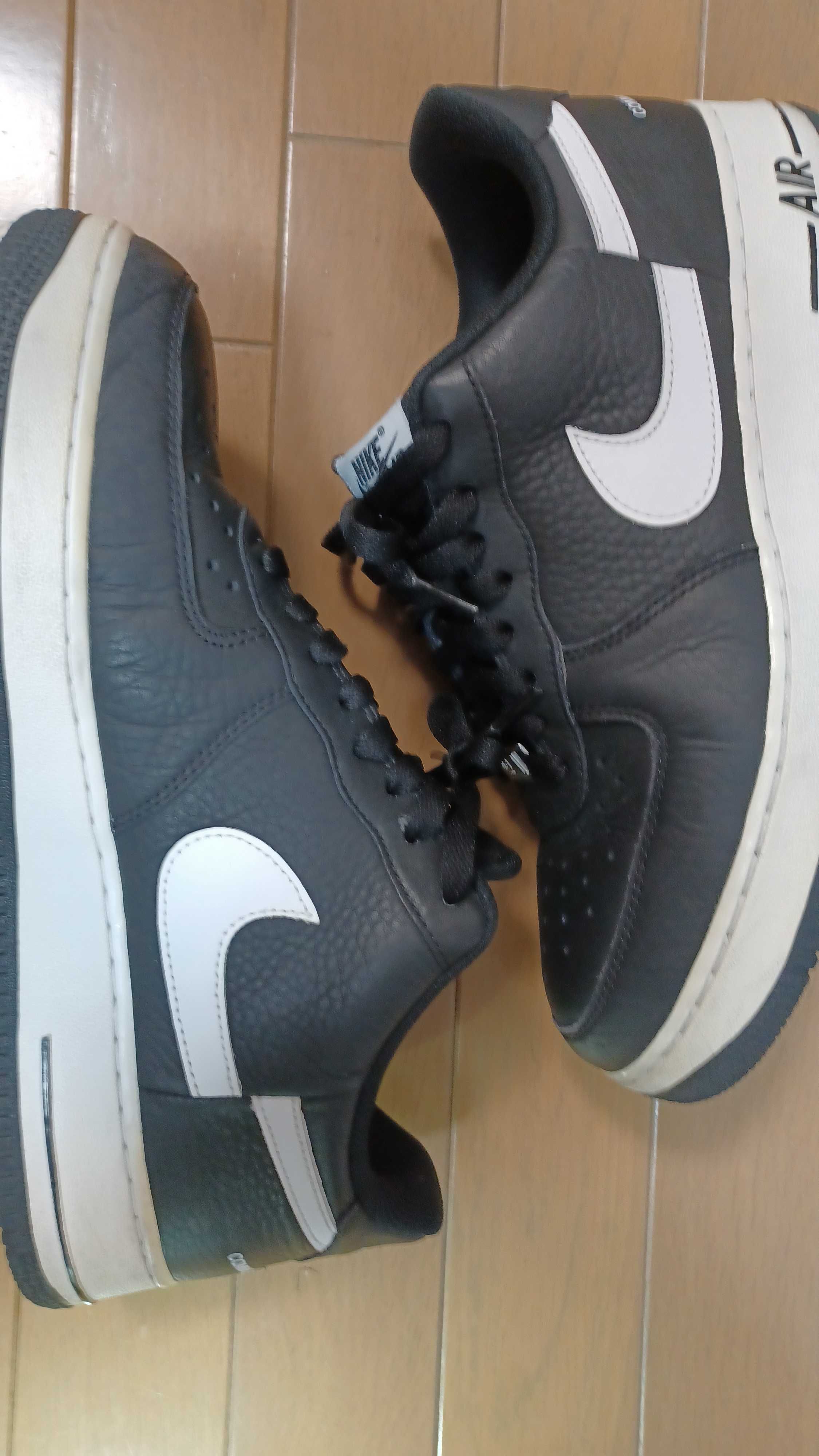 Supreme × COMME des GARCONS SHIRT × Nike Air Force 1 Low "Black/White" (2018)