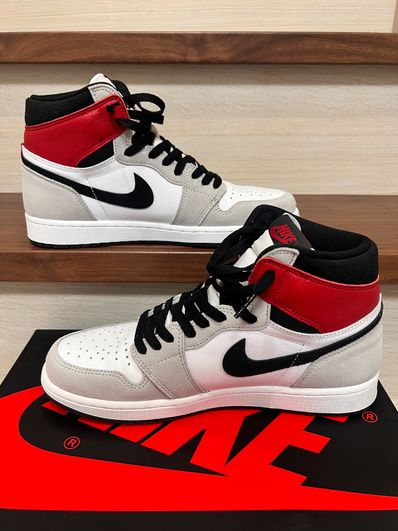 Nike Air Jordan 1 High OG "White/Black/Light Smoke Grey"