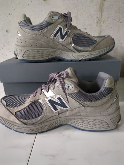 New Balance 2002R "Gray"