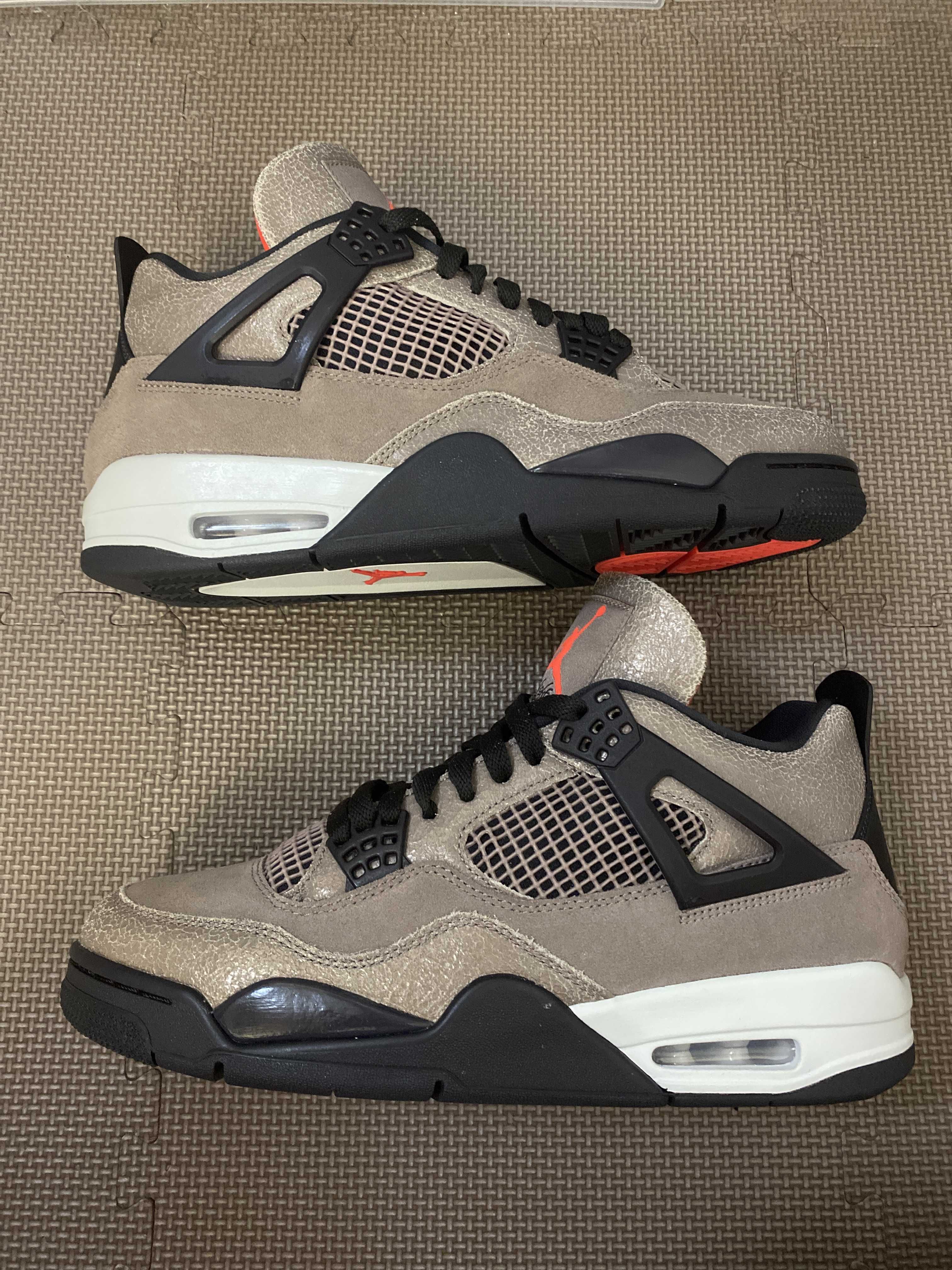 Nike Air Jordan 4 "Taupe Haze"