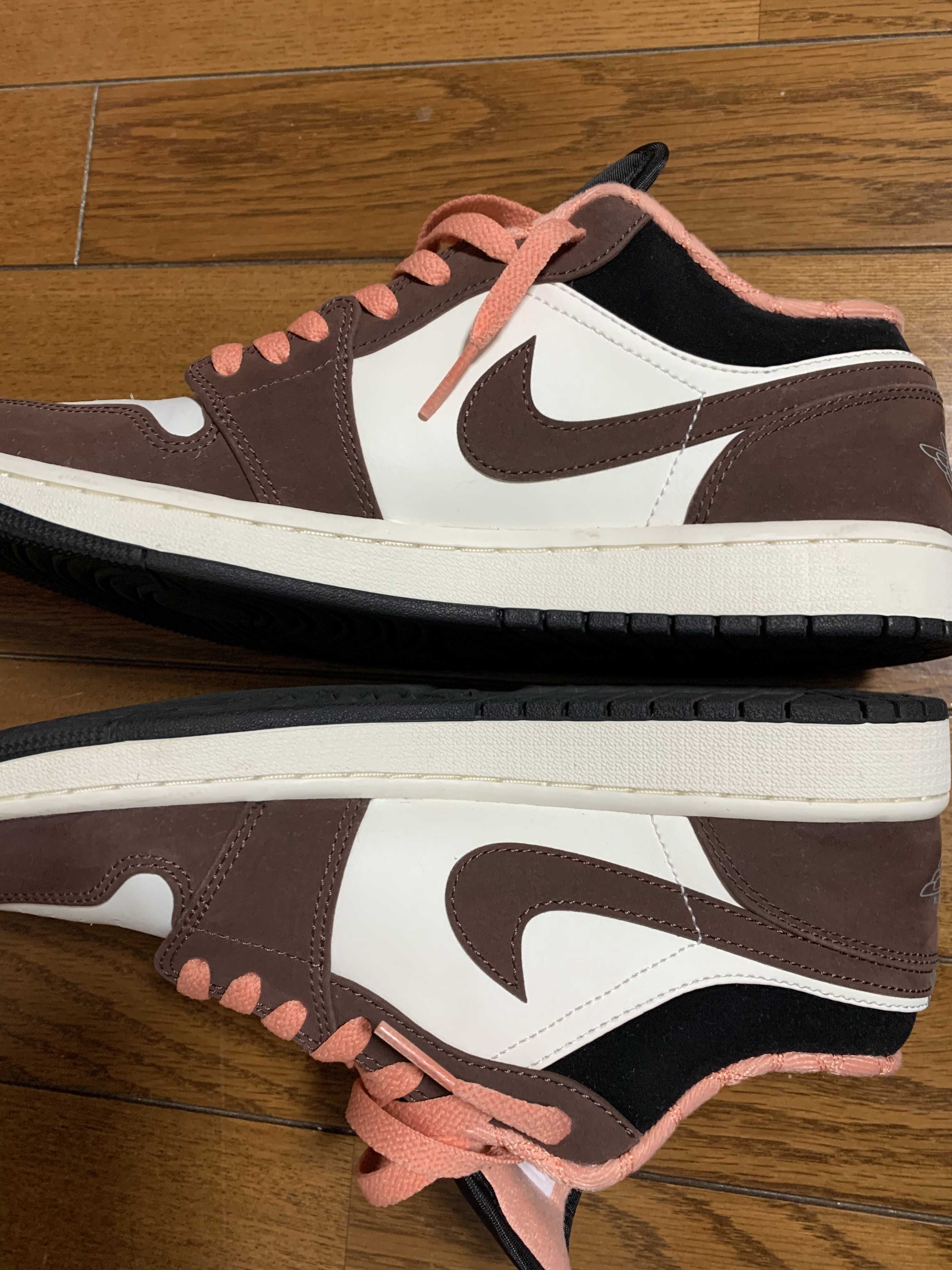 Nike Air Jordan 1 Low SE "Light Chocolate" / "Mocha Brown"